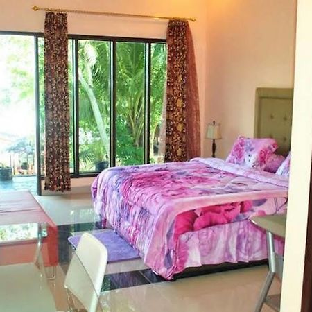 La Merry Resorts Serai Luaran gambar
